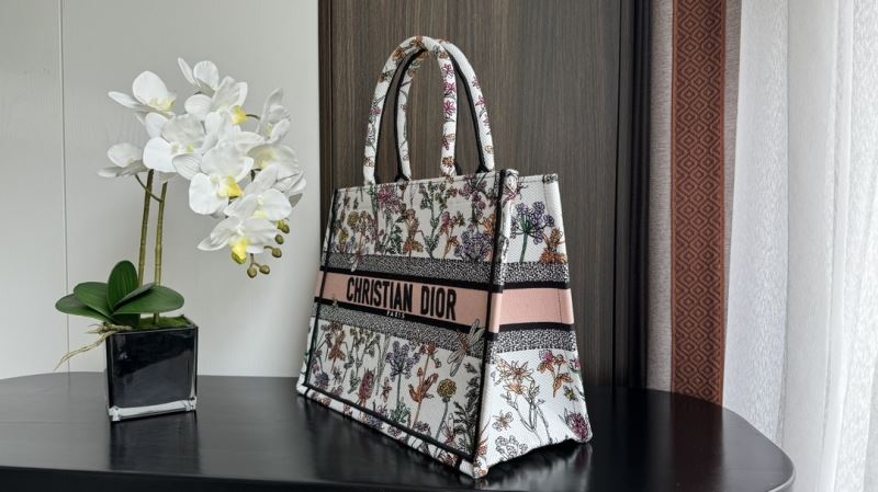 Christian Dior Shopping Bags